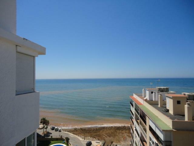 Atico Primera Linea Del Mar Apartment